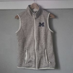 University of Michigan Women's Full-zipper Gray Charles River Vest Sz Small EUC